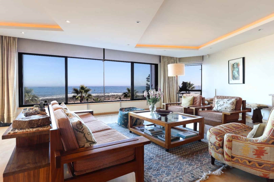 4 Bedroom Property for Sale in Sea Point Western Cape